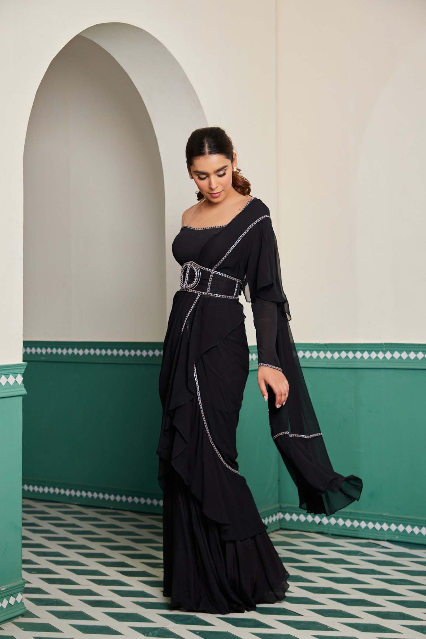 Syah stitched saree set